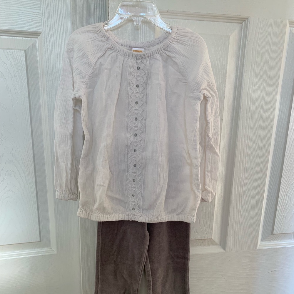 Little girl's Gymboree velour pants & peasant top